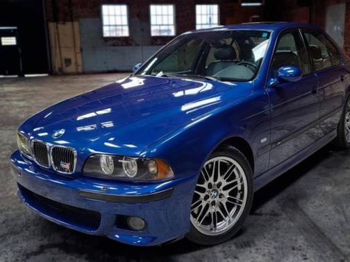 2003 BMW M5 Base