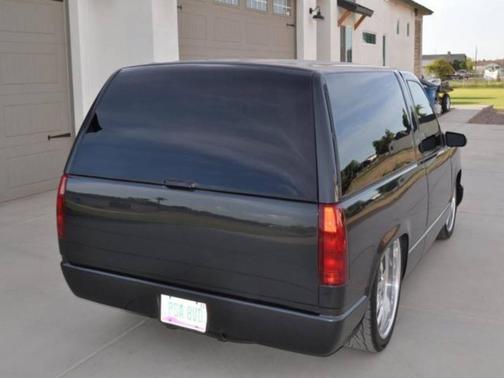 1999 Chevrolet Tahoe Base