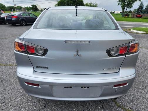 2010 Mitsubishi Lancer ES