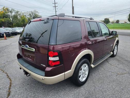 Maroon 2006 Ford Explorer Eddie Bauer