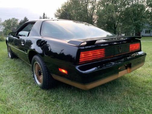 1983 Pontiac Firebird Trans Am 2dr Hatchback