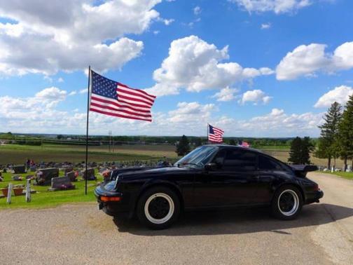 1982 Porsche 911 SC 2dr Coupe