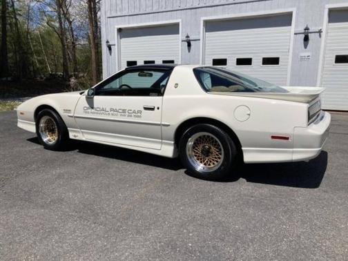1989 Pontiac Firebird Trans Am GTA 2dr Hatchback