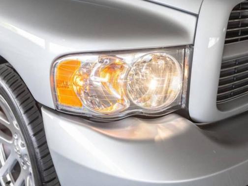 2004 Dodge Ram 1500 SRT-10