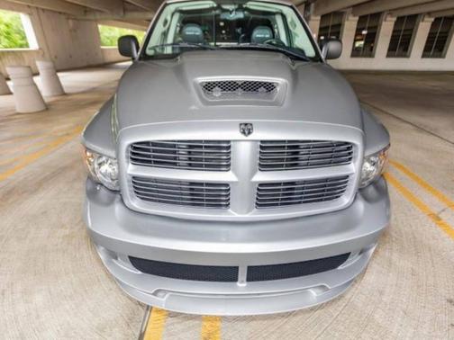 2004 Dodge Ram 1500 SRT-10