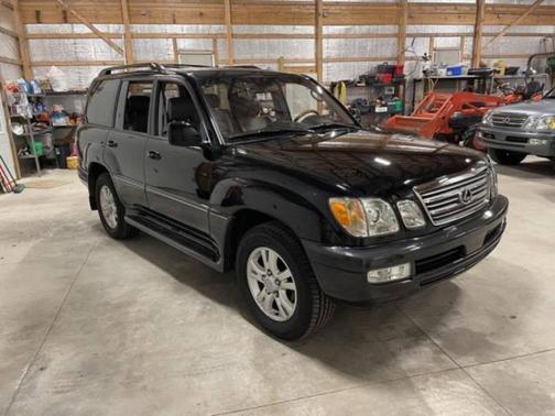 2003 Lexus LX 470 Base