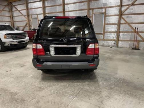 2003 Lexus LX 470 Base