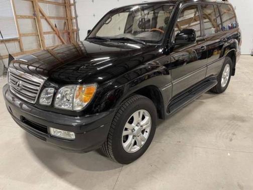 2003 Lexus LX 470 Base