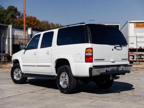 2002 Chevrolet Suburban 2500 LT