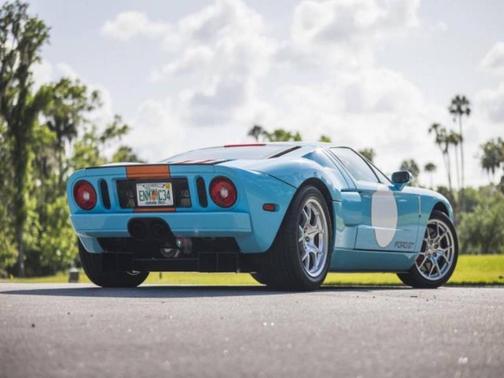 2006 Ford GT Base 2dr Coupe