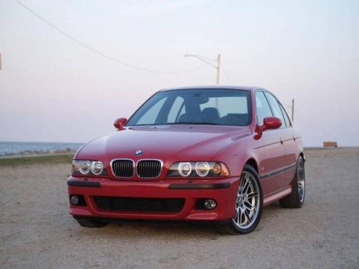 2001 BMW M5 Base