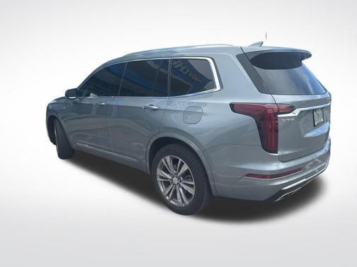 Argent Silver Metallic 2023 Cadillac XT6 Premium Luxury FWD