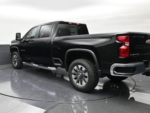 Black 2026 Chevrolet Silverado 2500 LT