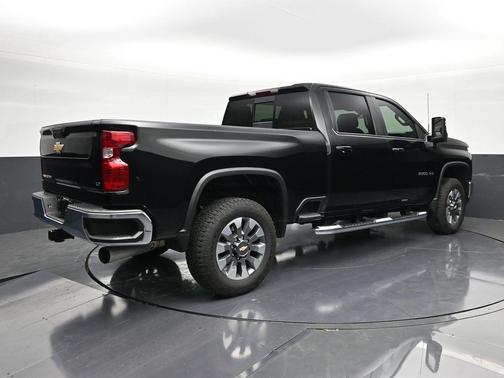 Black 2026 Chevrolet Silverado 2500 LT