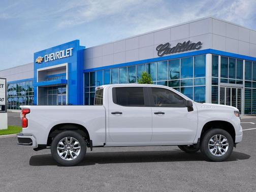 2025 Chevrolet Silverado 1500 Custom