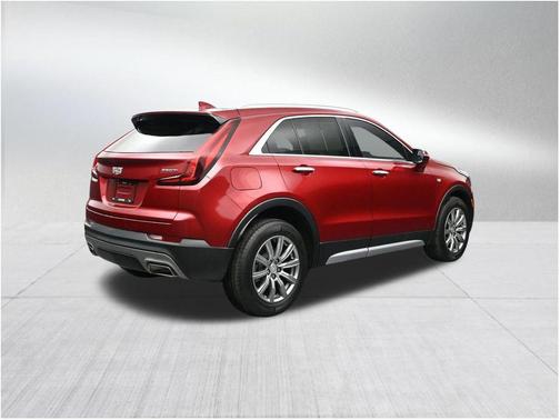 2021 Cadillac XT4 Premium Luxury