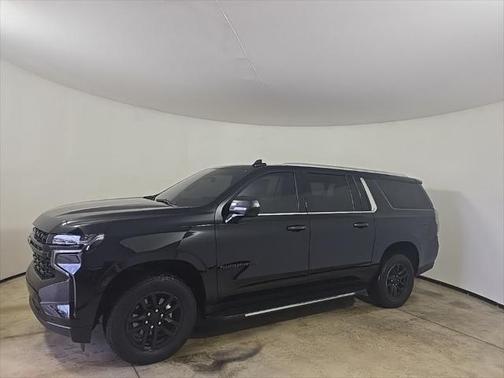 2023 Chevrolet Suburban LS