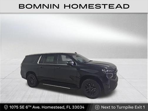 2023 Chevrolet Suburban LS