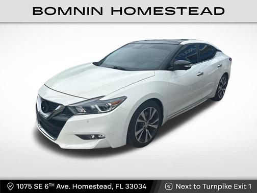 Pearl White 2017 Nissan Maxima 3.5 Platinum
