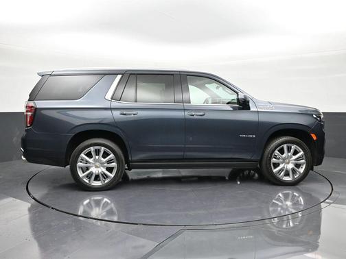 2021 Chevrolet Tahoe 4WD High Country
