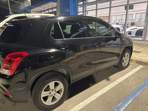 2022 Chevrolet Trax LS