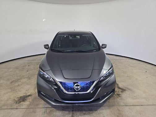 2022 Nissan Leaf SV
