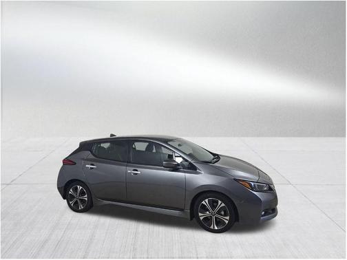 2022 Nissan Leaf SV 40 kWh