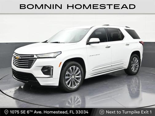 Summit White 2022 Chevrolet Traverse Premier