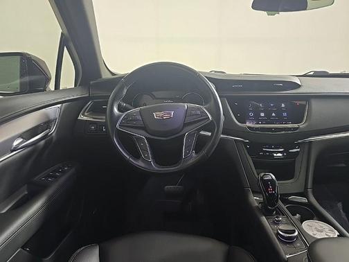 2021 Cadillac XT5 Luxury