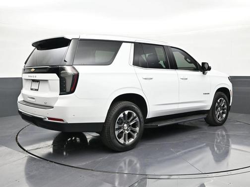 Summit White 2026 Chevrolet Tahoe LT