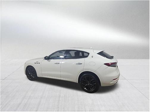 2024 Maserati Levante GT Ultima