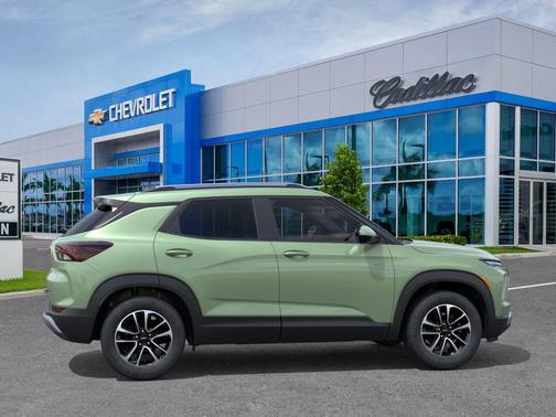 Cacti Green 2026 Chevrolet Trailblazer LT