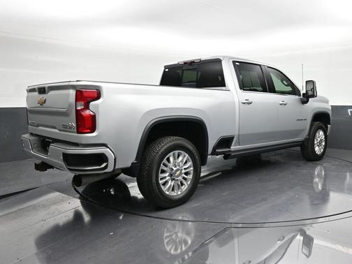 2023 Chevrolet Silverado 2500 High Country