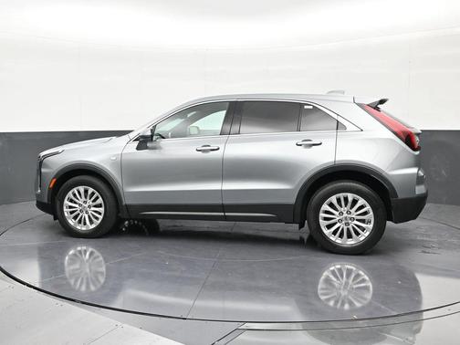 Argent Silver Metallic 2024 Cadillac XT4 Luxury