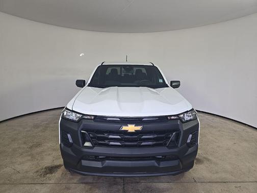 2025 Chevrolet Colorado WT