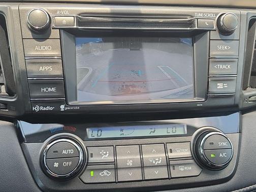 Super White 2015 Toyota RAV4 XLE