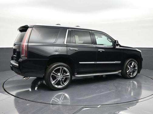 2016 Cadillac Escalade Luxury