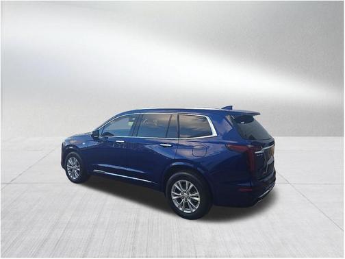 2023 Cadillac XT6 Luxury FWD
