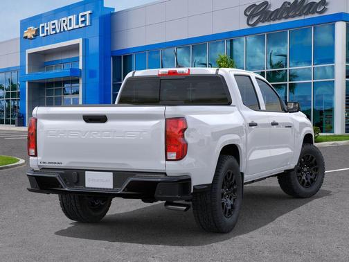 Summit White 2026 Chevrolet Colorado WT