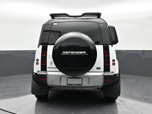 2023 Land Rover Defender 110 S