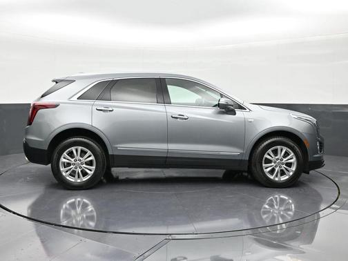 2024 Cadillac XT5 Luxury