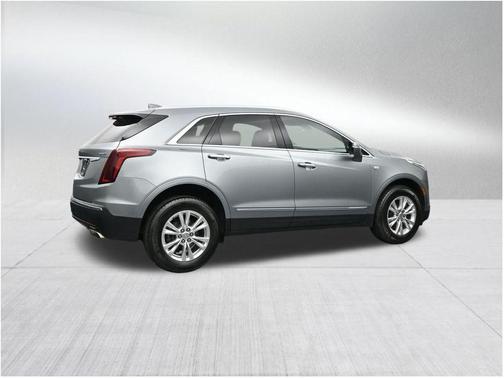 2024 Cadillac XT5 Luxury