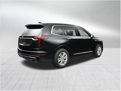 2023 Cadillac XT6 Luxury FWD