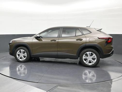 Harvest Bronze Metallic 2024 Chevrolet Trax LS