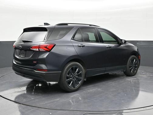 2022 Chevrolet Equinox FWD RS