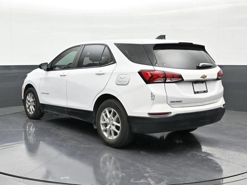 Summit White 2023 Chevrolet Equinox LS