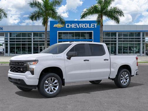2025 Chevrolet Silverado 1500 Custom