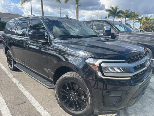 2022 Ford Expedition Max XLT