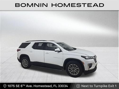 2023 Chevrolet Traverse LT Cloth