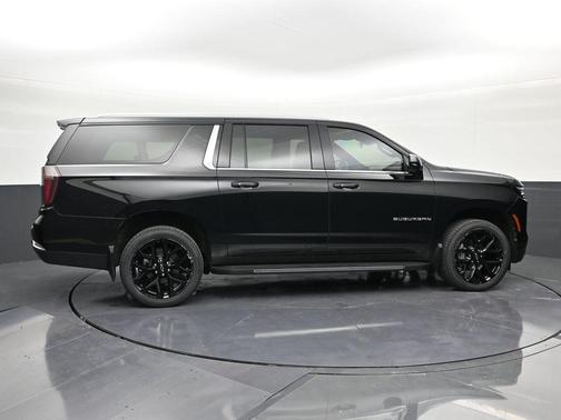Black 2025 Chevrolet Suburban LT